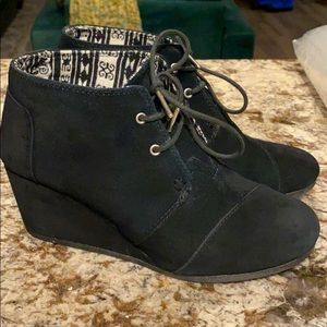 Toms Black Wedge Bootie
